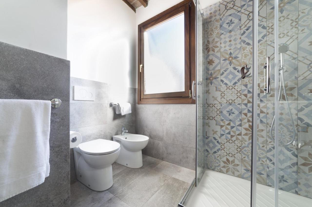 Authentic Flat In The City Center Florence Luaran gambar